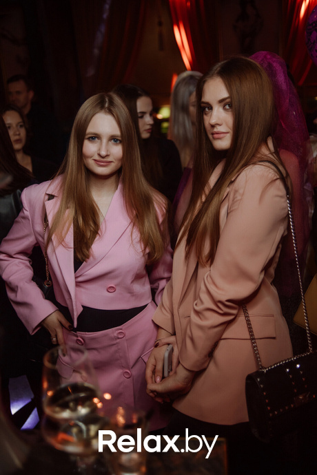 Saturday, фото № 3