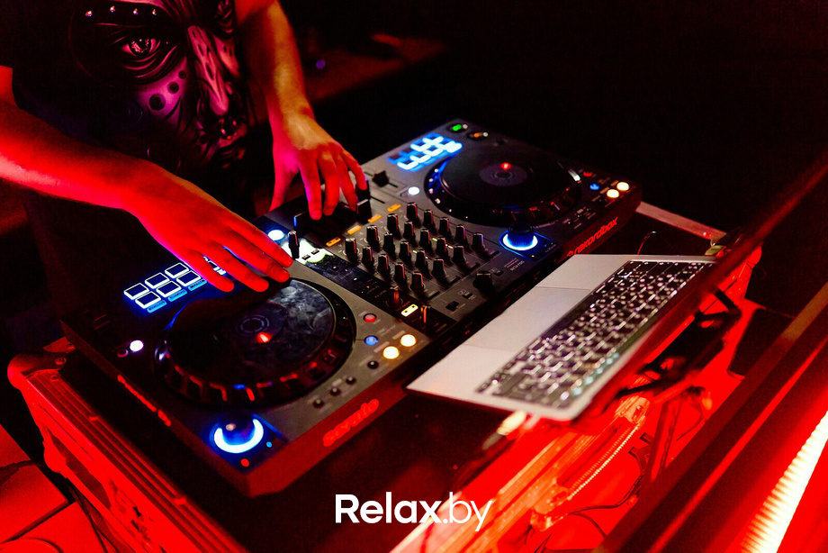 Пятница в кафе-баре «Есенин», фото № 6