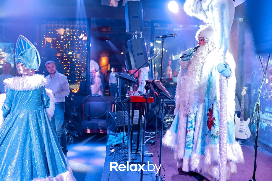 Предновогодние вечеринки в Ангелах, фото № 14