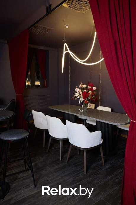 Открытие The One, фото № 1