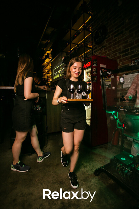 Пятница развратница в баре «Острые козырьки», фото № 33