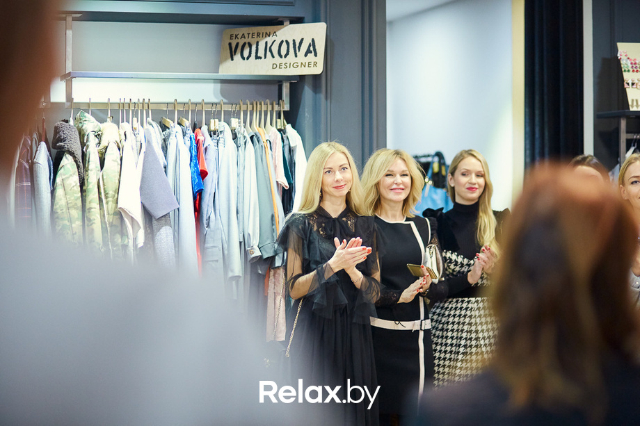 Открытие витрины бренда французской косметики Delarom Paris в магазине «Канцэпт Крама», фото № 56