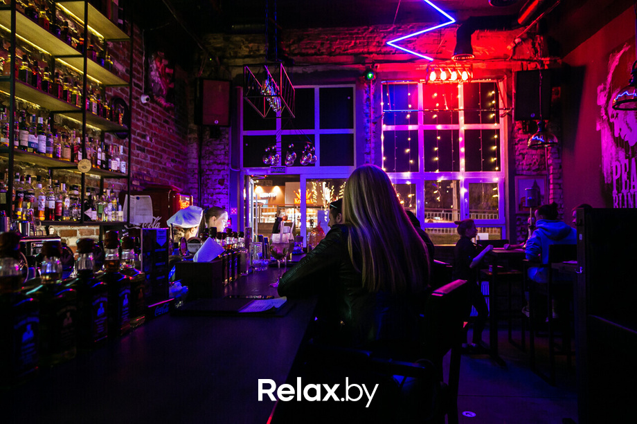 Пятница развратница в баре «Острые козырьки», фото № 6