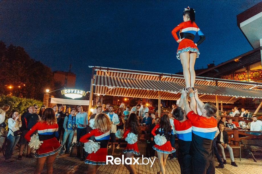 Большая футбольная вечеринка, фото № 101