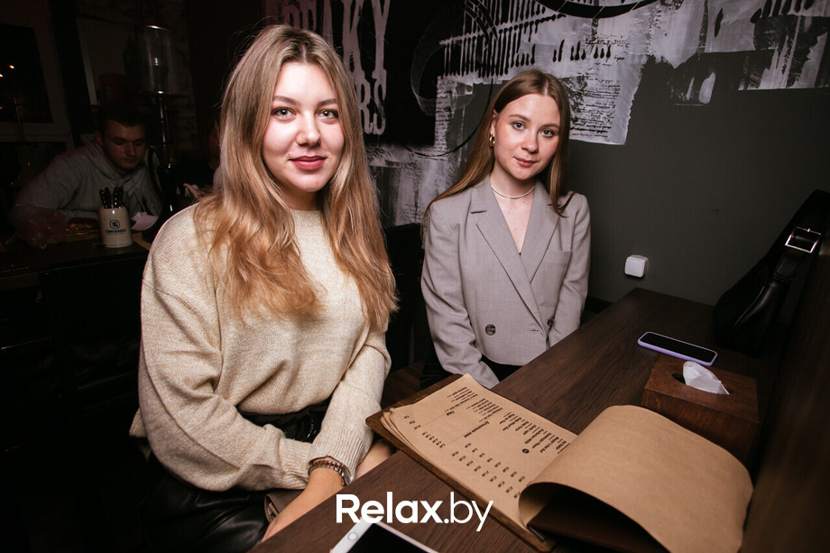 Пятница развратница в баре «Острые козырьки», фото № 45