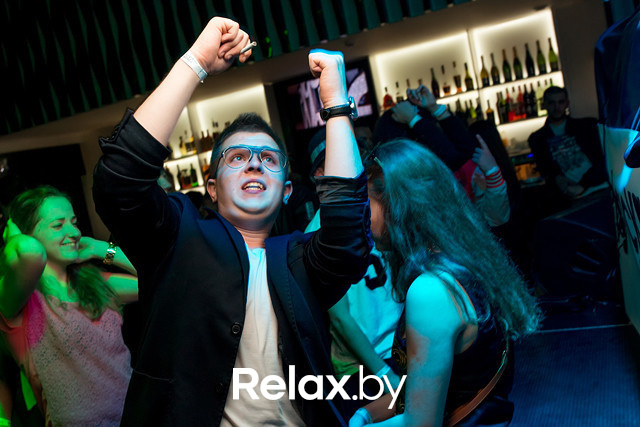 липецк блэк вайт караоке. Black and white липецк. блэк энд вайт липецк. блэк энд вайт новочебоксарск. блэк энд вайт липецк.