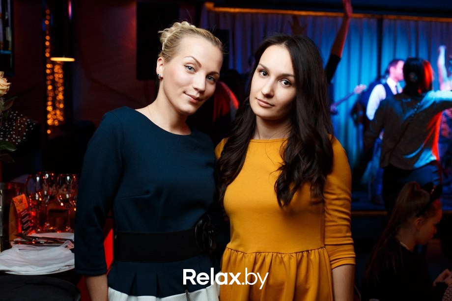 волосам фотоотчет с концерта в ресторане география одной