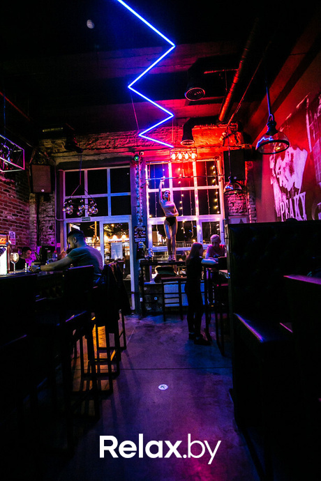 Пятница развратница в баре «Острые козырьки», фото № 28