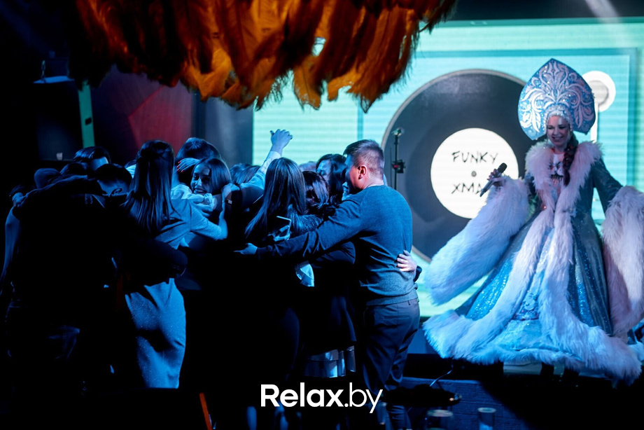 Предновогодние вечеринки в Ангелах, фото № 115