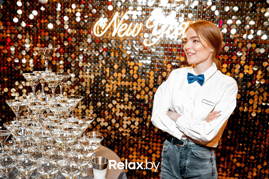 Предновогодние вечеринки в Ангелах, фото № 16