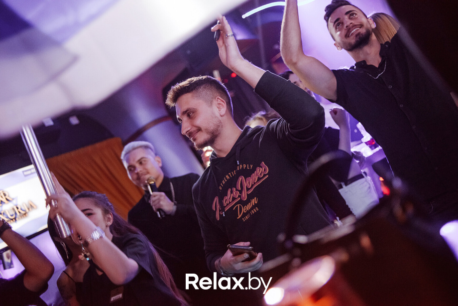 Friday, фото № 10