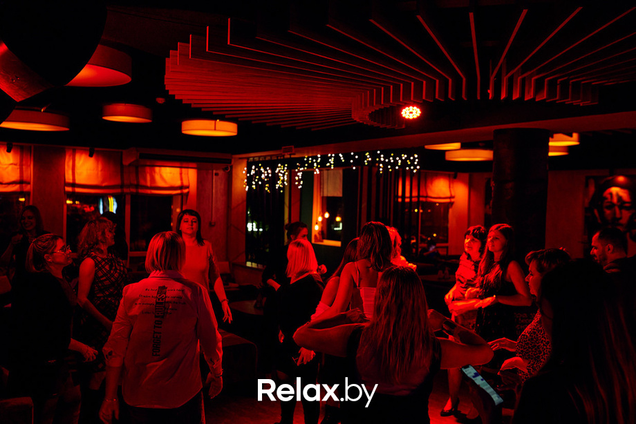 В честь Клары Цеткин и Розы Люксембург, фото № 32