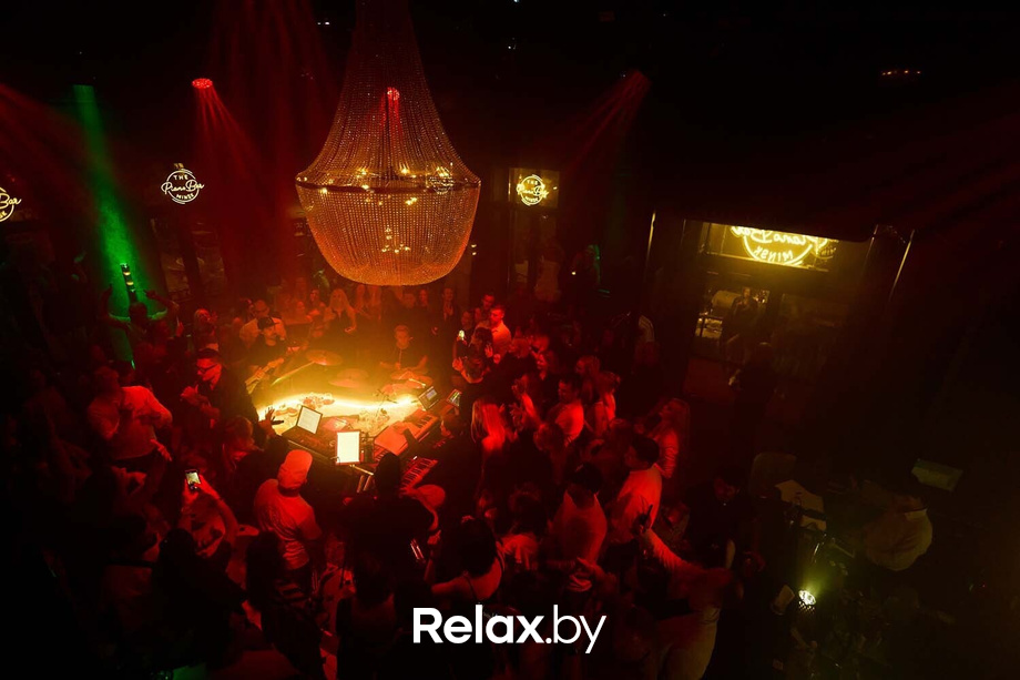 Уличный концерт, фото № 182