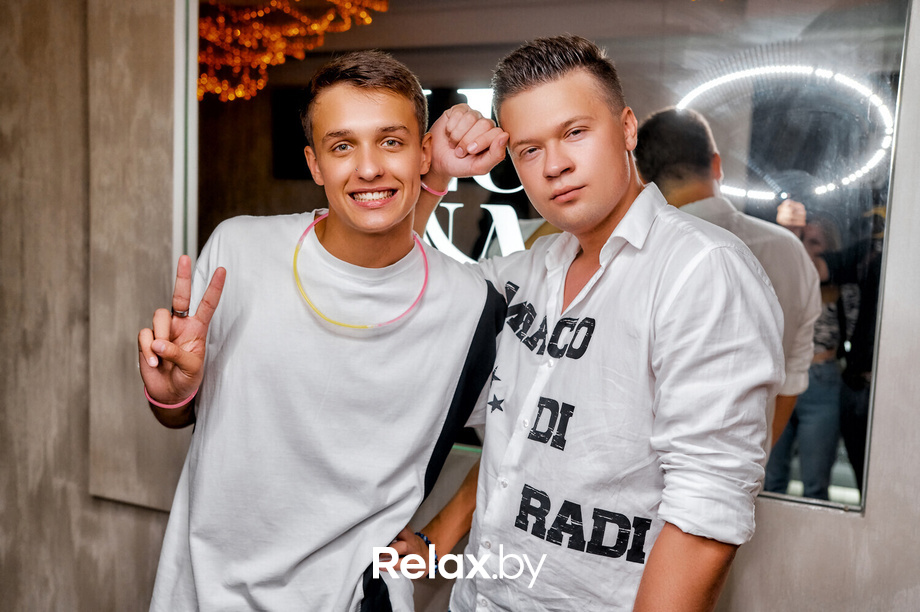 Neon moon, фото № 57