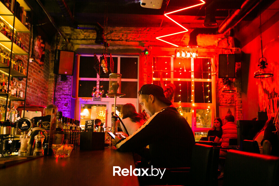 Счастливая суббота в баре «Острые козырьки», фото № 37