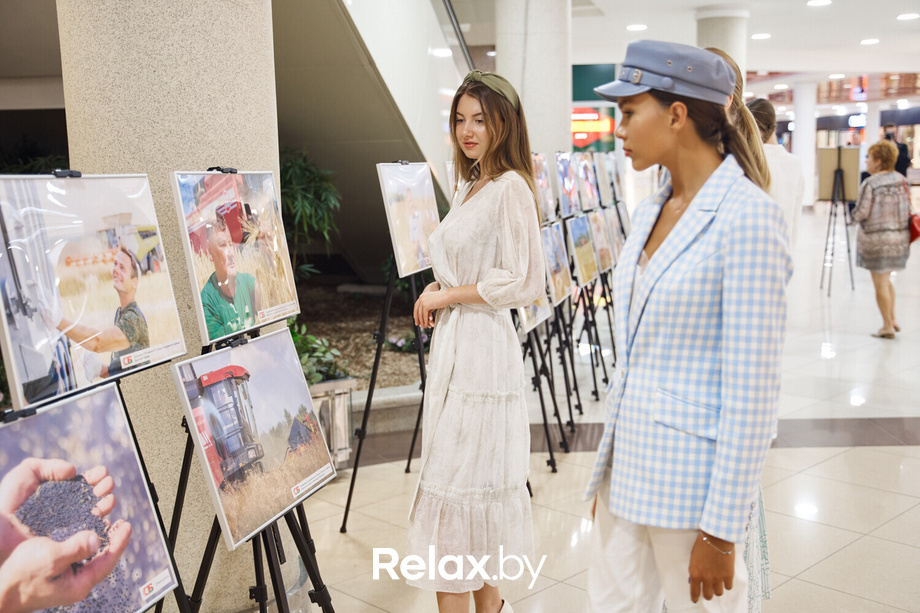 Время Искусства в ТЦ Столица: Мода, природа и поэзия, фото № 132