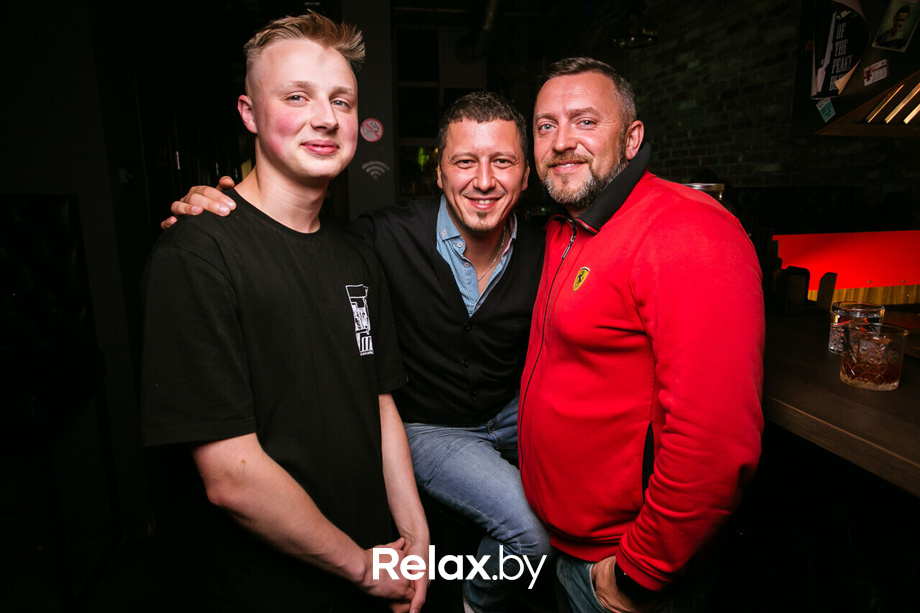 Пятница развратница в баре «Острые козырьки», фото № 18