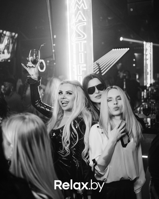 Friday Santa Baby, фото № 44