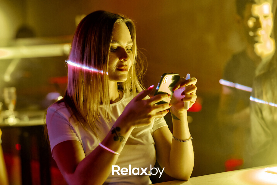 Neon moon, фото № 60