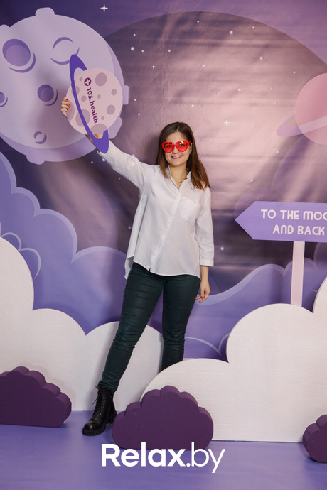 To The Moon & Back, фото № 11