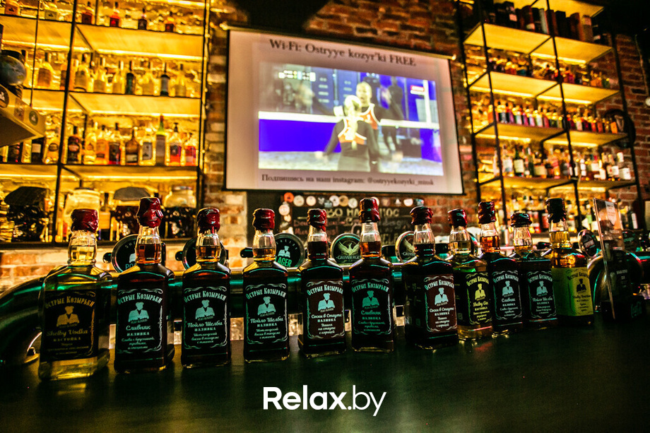 Пятница развратница в баре «Острые козырьки», фото № 35