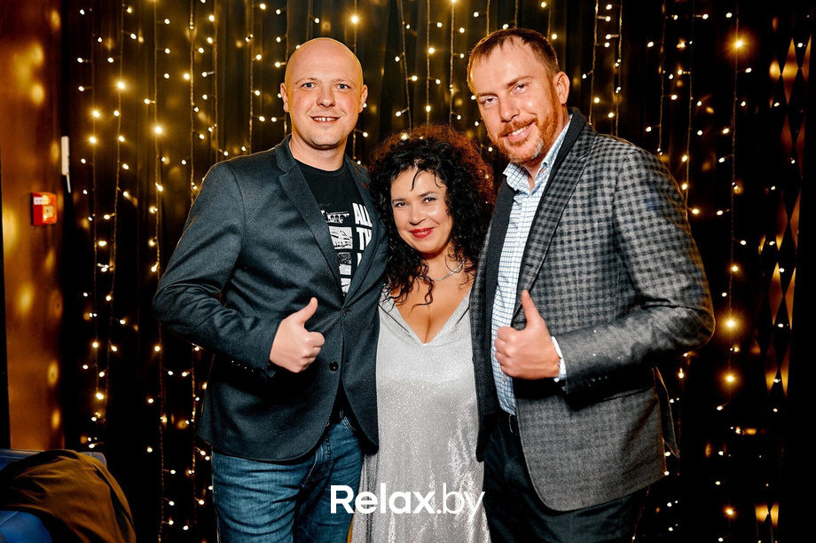 Предновогодние вечеринки в Ангелах, фото № 23