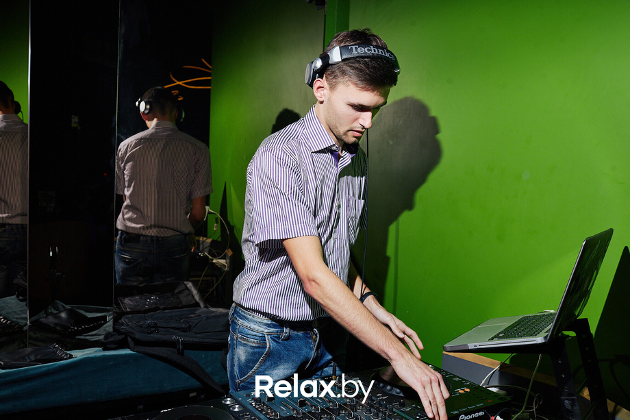 Nua RetroWave, фото № 129