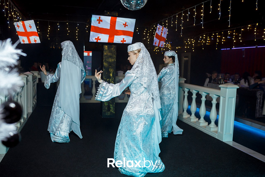 Новогодний борт «ROKAS», фото № 49