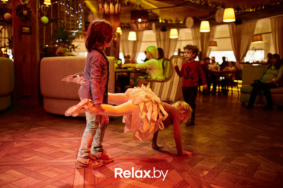 Grand kids christmas party, фото № 49