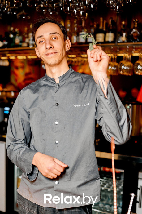 Предновогодние вечеринки в Ангелах, фото № 87