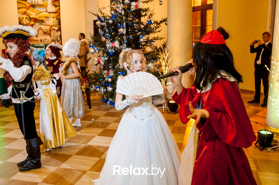 Семейный рождественский благотворительный бал Академии мюзикла "Ревю" - "Наши сердца", фото № 128