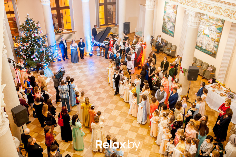 Семейный рождественский благотворительный бал Академии мюзикла "Ревю" - "Наши сердца", фото № 72