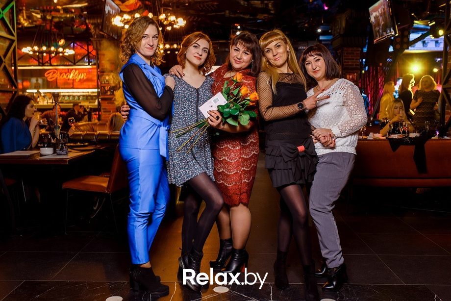 Женский праздник, фото № 11
