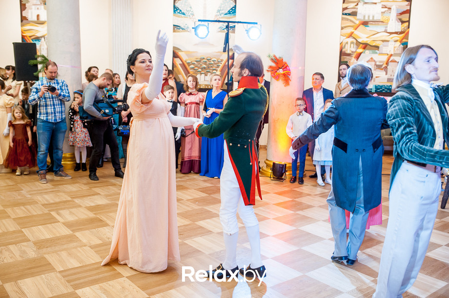 Семейный рождественский благотворительный бал Академии мюзикла "Ревю" - "Наши сердца", фото № 87