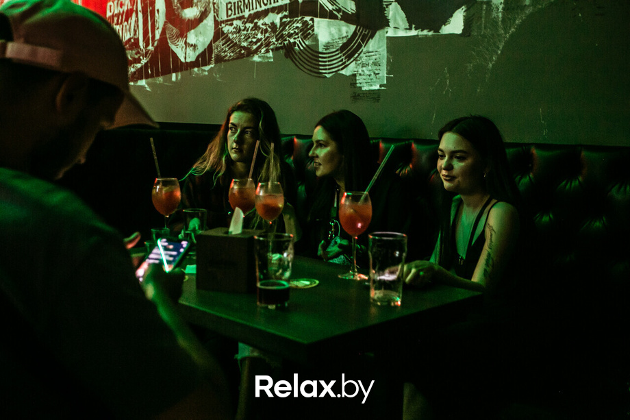 Пятница развратница в баре «Острые козырьки», фото № 35