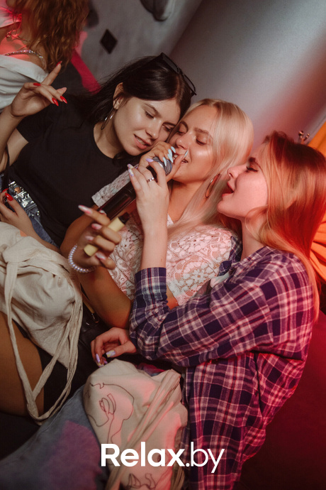 Saturday, фото № 35