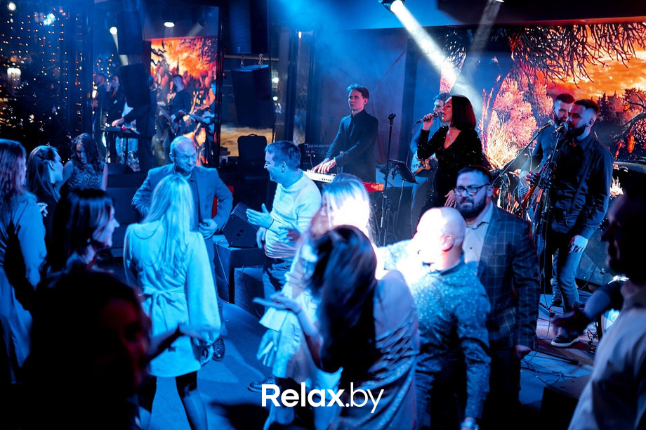 Предновогодние вечеринки в Ангелах, фото № 68