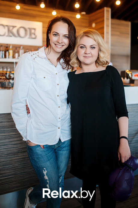 Валентина Мазунина на премьере «Одноклассниц», фото № 46