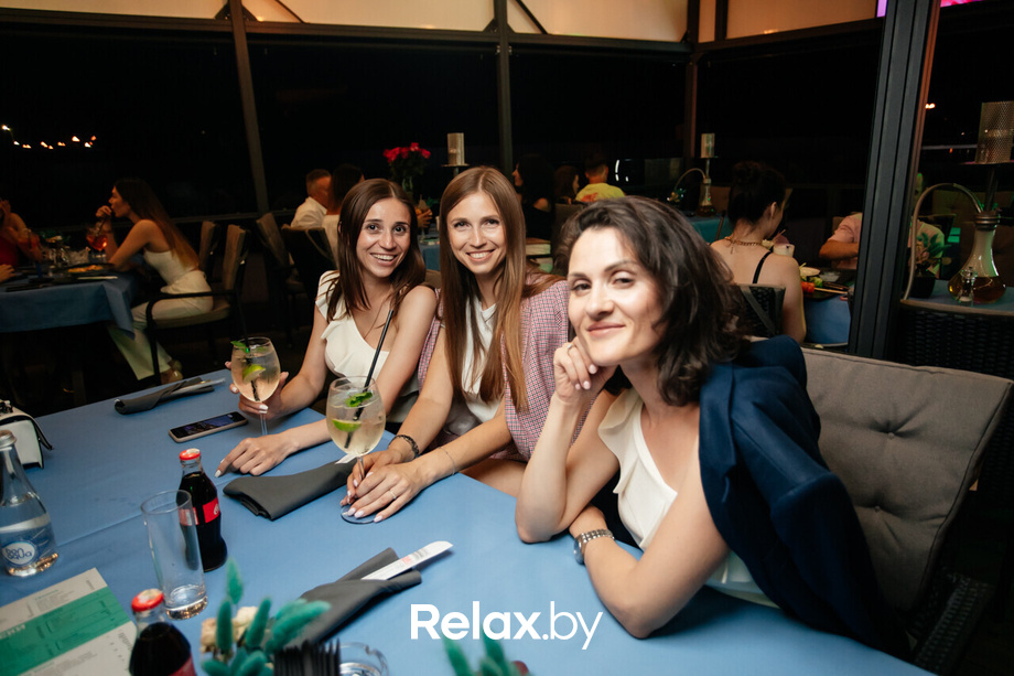 Luna Friday, фото № 6