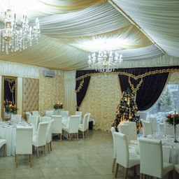 Силичи Hall