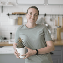 Кривощёкая Елена