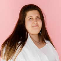 Миронович Карина