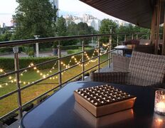 Лаунж Wood & Fire Cigar Lounge (Вуд энд Файр Сигар Лаунж), Интерьер - фото 10