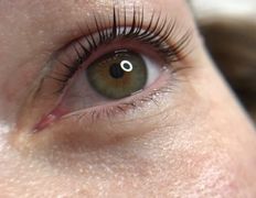 Салон красоты Шевелюра, Ламинирование ресниц - фото 6