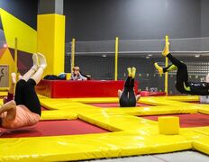 Батутный центр Flash Park (Флэш Парк), Акробатика на батутах - фото 8