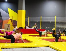 Батутный центр Flash Park (Флэш Парк), Акробатика на батутах - фото 9
