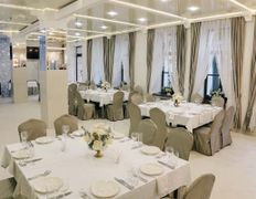 Ресторан Золотой лев, Основной зал - фото 3