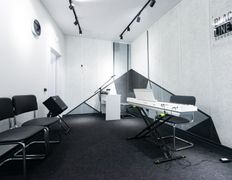 Музыкальная школа Black Line School (Блэк Лайн Скул), Интерьер - фото 10
