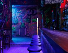 Бар Bla Bla Bar (Бла Бла Бар), Интерьер - фото 8