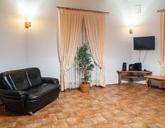 Агроусадьба Каралінскі Фальварак Тызенгаўза, Шестигранник - фото 1